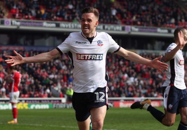 13 sao bóng đá và các 'nghề tay trái' gây sốc: Từ WWE đến thợ xăm - Bóng Đá