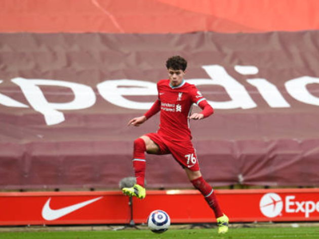 “Worst Liverpool player I’ve ever seen” – Reds fans blast 19-year-old branded “Fulham’s best player” - Bóng Đá