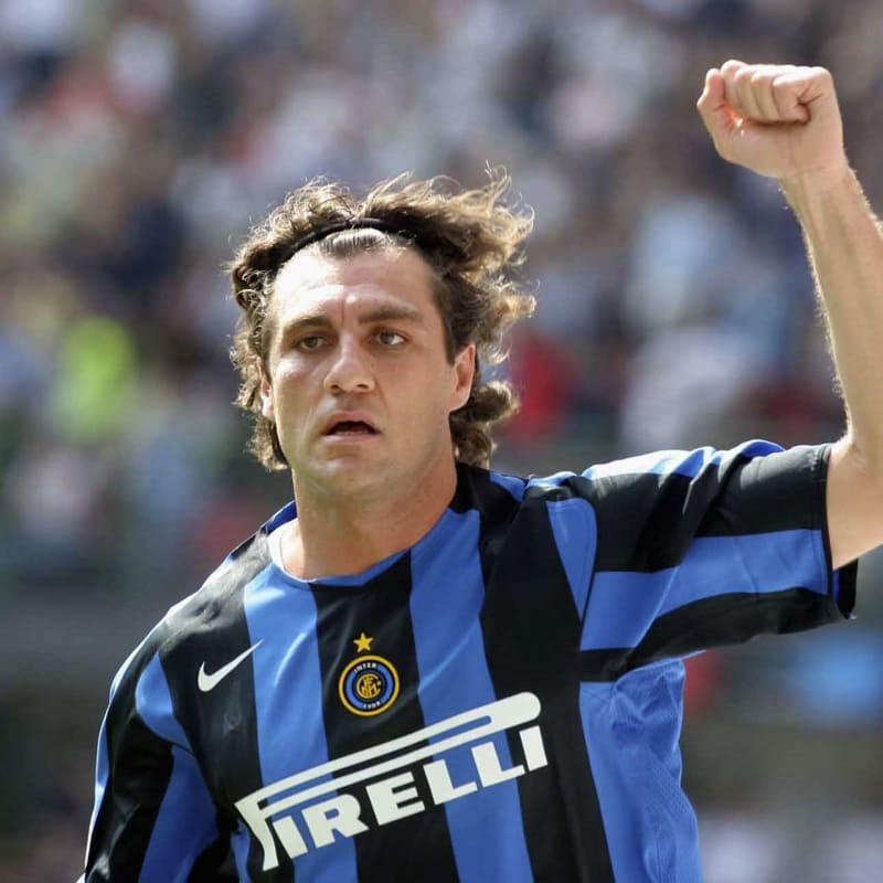 His springboard and his downfall: 12 footballers who went bankrupt after leaving the fields - Bóng Đá