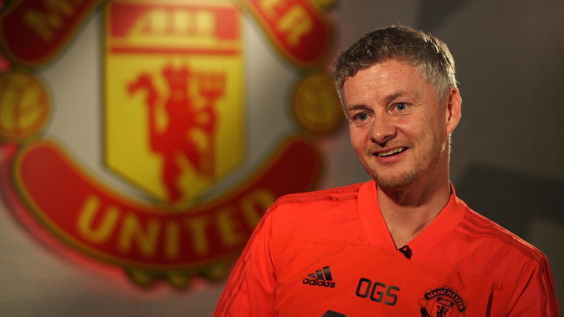 Bỏ GĐTT, 'dằn mặt' toàn đội - Solskjaer tự biến mình thành Sir ở Man Utd - Bóng Đá