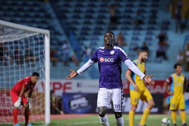 Pape Omar: Thương vụ chuyển nhượng đáng giá từng đồng của Hà Nội FC - Bóng Đá