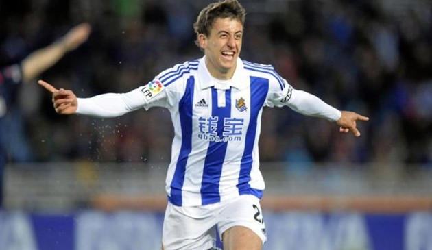 Mikel Oyarzabal dính chấn thương nặng - Bóng Đá