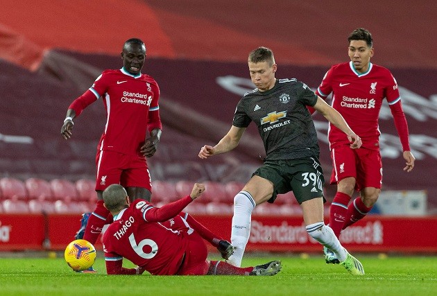Man United’s Scott McTominay shows how to beat Liverpool’s pressing tactics - Bóng Đá