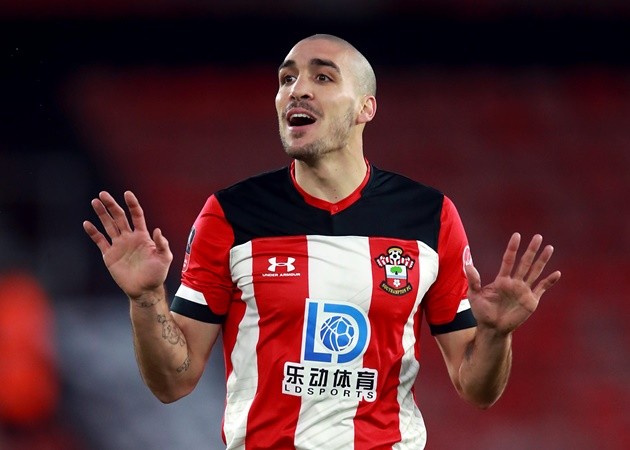 Cựu sao Chelsea hóa 'siêu nhân', cú tắc bóng của năm đã xuất hiện? - Bóng Đá