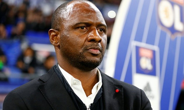 Patrick Vieira: 'Offensive' to talk about football amid coronavirus crisis - Bóng Đá