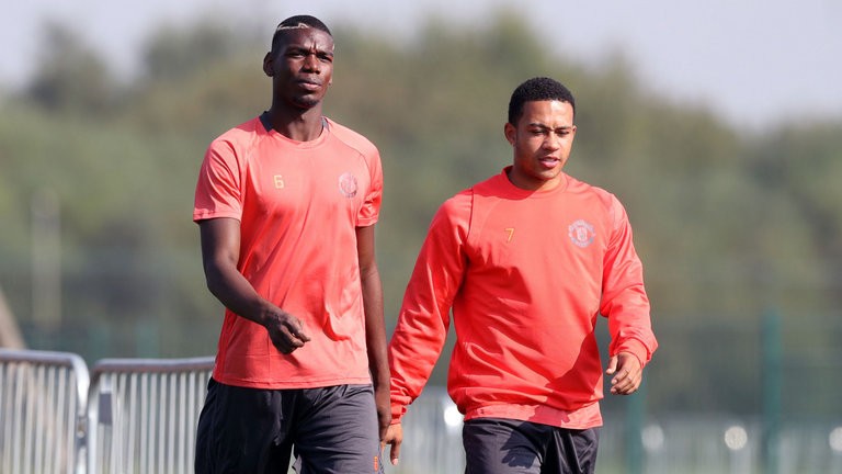 Pogba bất ngờ gặp lại 'bom xịt' Man Utd trong phòng gym - Bóng Đá