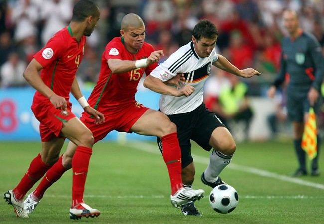 Từ Philipp Lahm đến Torres: ĐHTB EURO 2008 giờ ra đang ra sao? - Bóng Đá