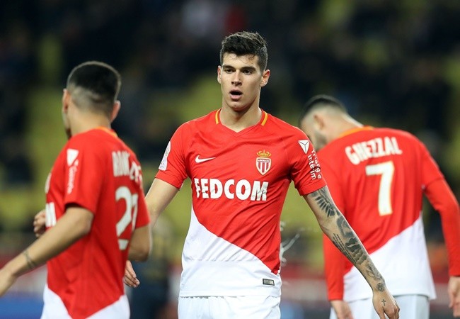 Ole Gunnar Solskjaer approves Manchester United move for Jose Mourinho target Pietro Pellegri   Read more: https://metro.co.uk/2020/05/28/ole-gunnar-solskjaer-approves-manchester-united-move-jose-mourinho-target-pietro-pellegri-12773334/?ito=cbshare  Twitter: https://twitter.com/MetroUK | Facebook: https://www.facebook.com/MetroUK/ - Bóng Đá