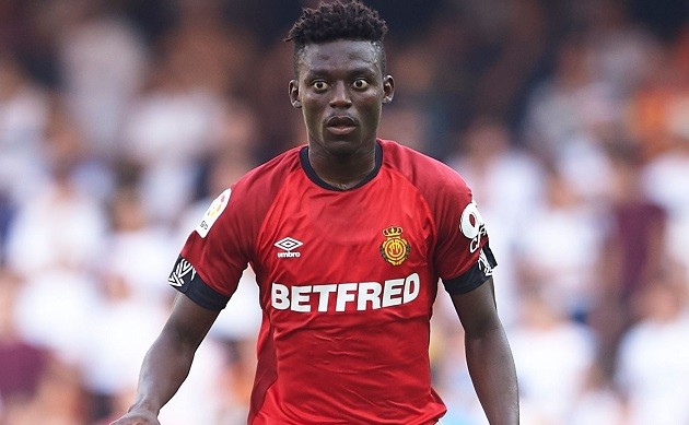 Atletico Madrid tìm người thay thế 'quái thú', liệu Arsenal có nổ bom tấn? - Bóng Đá