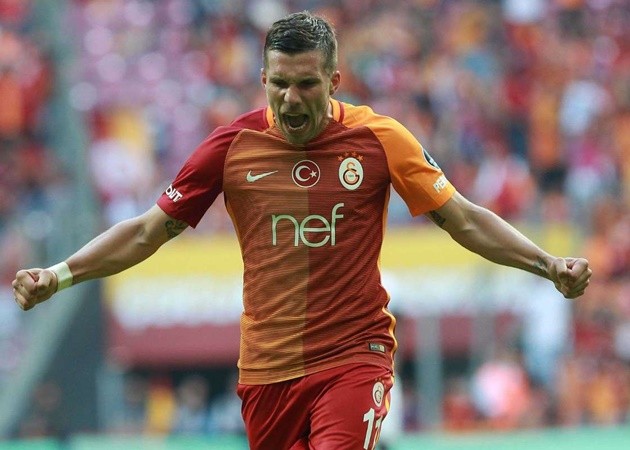 Từ Persie đến Drogba: 10 'sao bự' EPL đã thi đấu ra sao tại Super Lig? - Bóng Đá