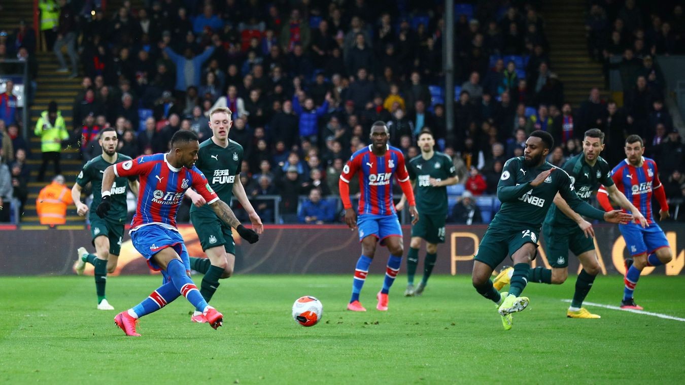 10 con số 'đặc biệt' sau vòng 27 EPL: Martial hồi sinh; Mourinho 'bái phục' trò cũ - Bóng Đá