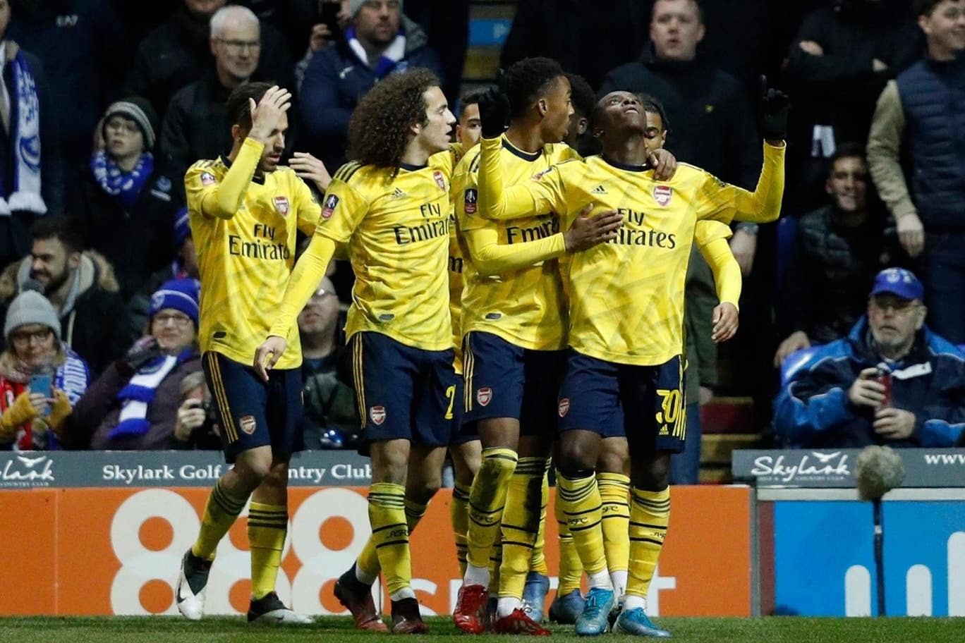 Arsenal fans react to mari - Bóng Đá