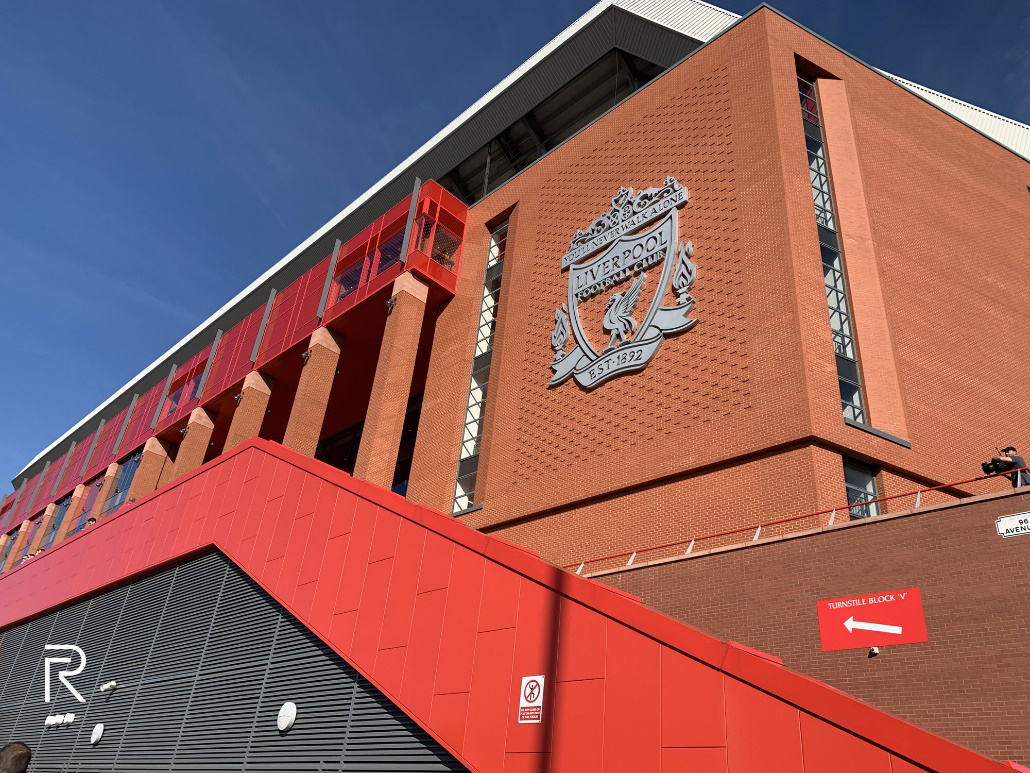 Những trải nghiệm khó quên ở Anfield và Liverpool khi đội bóng đoạt cúp UEFA Champion League - Bóng Đá
