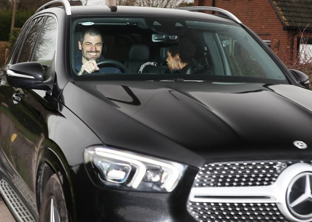 Manchester United transfer target Jude Bellingham’s parents spotted leaving Carrington training ground - Bóng Đá