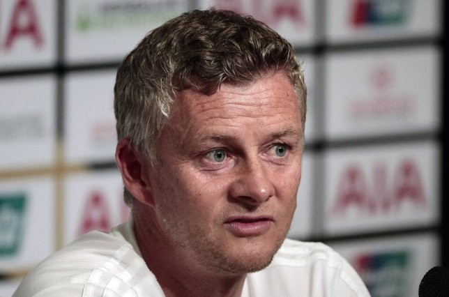 Ole Gunnar Solskjaer reveals Man Utd confident of completing two signings - 'We're hoping' - Bóng Đá