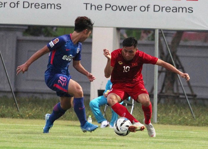 Ngô Hồng Phước và những bỡ ngỡ lần đầu lên tuyển - Bóng Đá