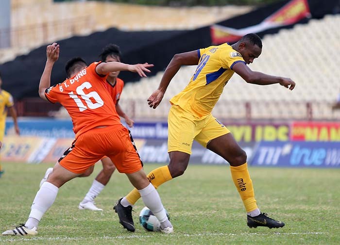 SLNA bị bật khỏi top 3: Vì đâu nên nỗi? - Bóng Đá