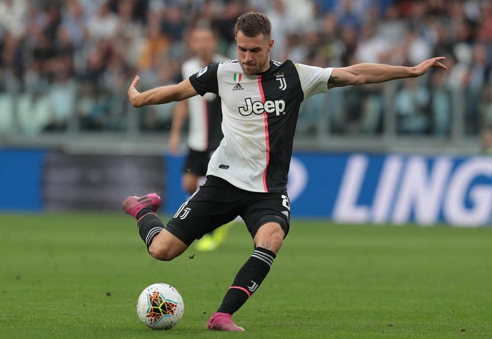 Italian newspaper Tuttosport claim Juventus have decided to cash in on the Wales international with Manchester United - Bóng Đá