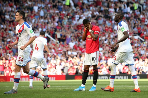 Chứng kiến đồng đội bị chơi xấu, đây là thái độ của Paul Pogba - Bóng Đá