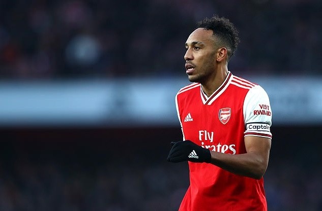 Arsenal financial squeeze opens door for Barcelona to launch Pierre-Emerick Aubameyang bid - Bóng Đá