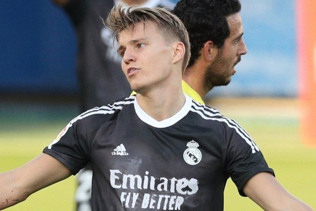 'Young players need to play' - Odegaard should consider Real Madrid exit, says Ceballos - Bóng Đá
