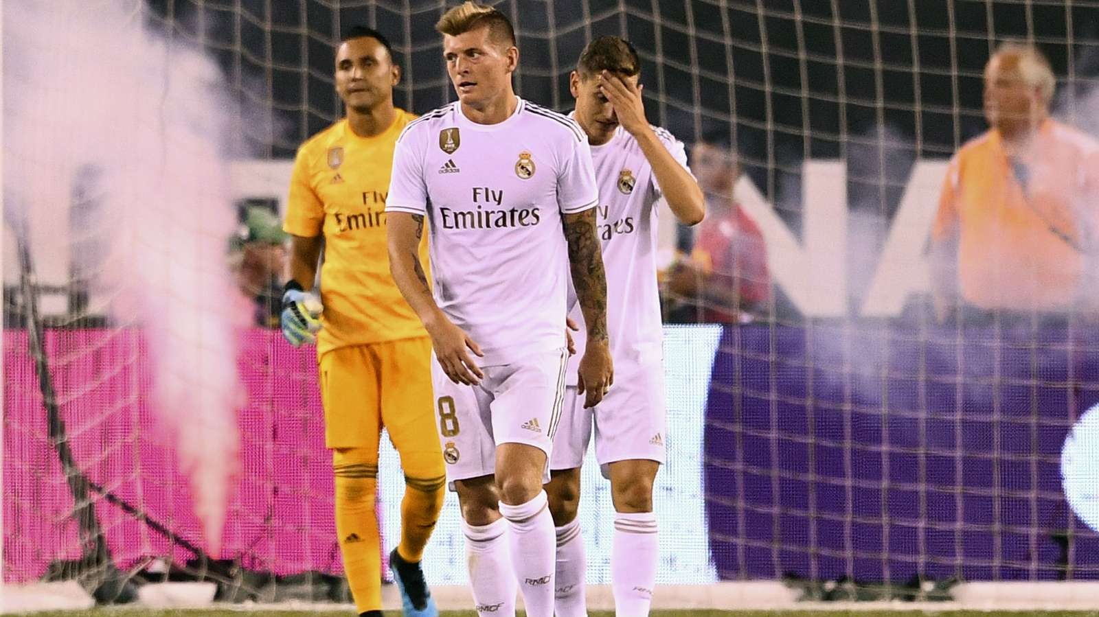 'We have lacked everything' - Zidane upset after Real Madrid routed by Atletico - Bóng Đá