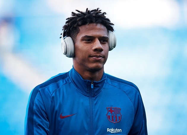 Official: Barcelona confirm sale of French centre-back (Todibo) - Bóng Đá