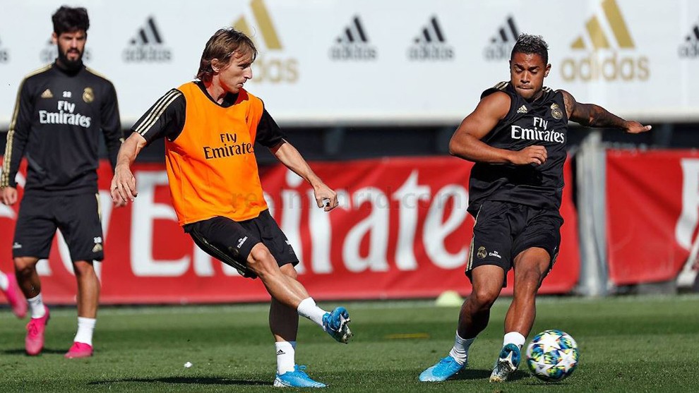 Marcelo trains alone two days before Club Brugge - Bóng Đá