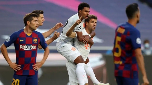 MARCA survey results: Barcelona fans want snap elections and Xavi as next coach - Bóng Đá