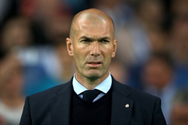 Không phải James hay Bale, Zidane sắp mất 