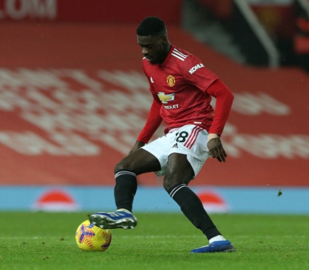 Axel Tuanzebe deletes Twitter after suffering racial abuse following Manchester United’s defeat to Sheffield United    - Bóng Đá