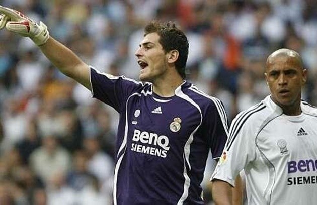 Đội hình đồng đội Casillas - Bóng Đá