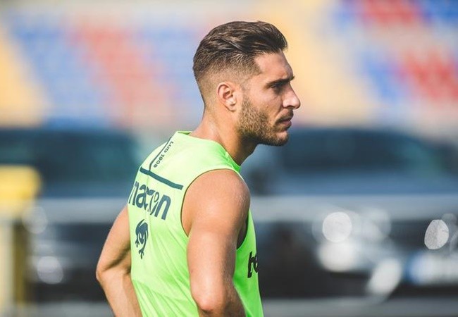 Từ Pique đến Adama Traore: Dàn sao La Masia 'tháo chạy' sang EPL giờ ra sao? - Bóng Đá