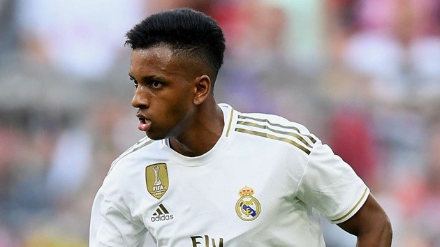 Rodrygo Goes dính chấn thương - Bóng Đá