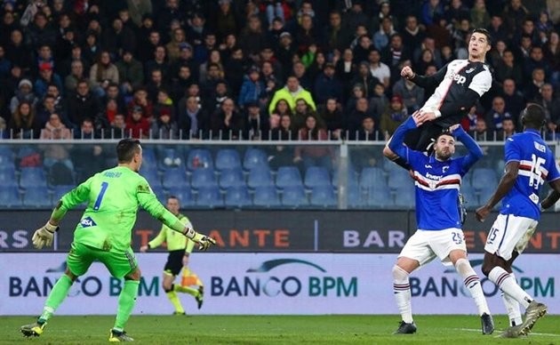 CHÍNH THỨC: Ronaldo xuất sắc nhất mùa giải 2019 - 2020 - Bóng Đá
