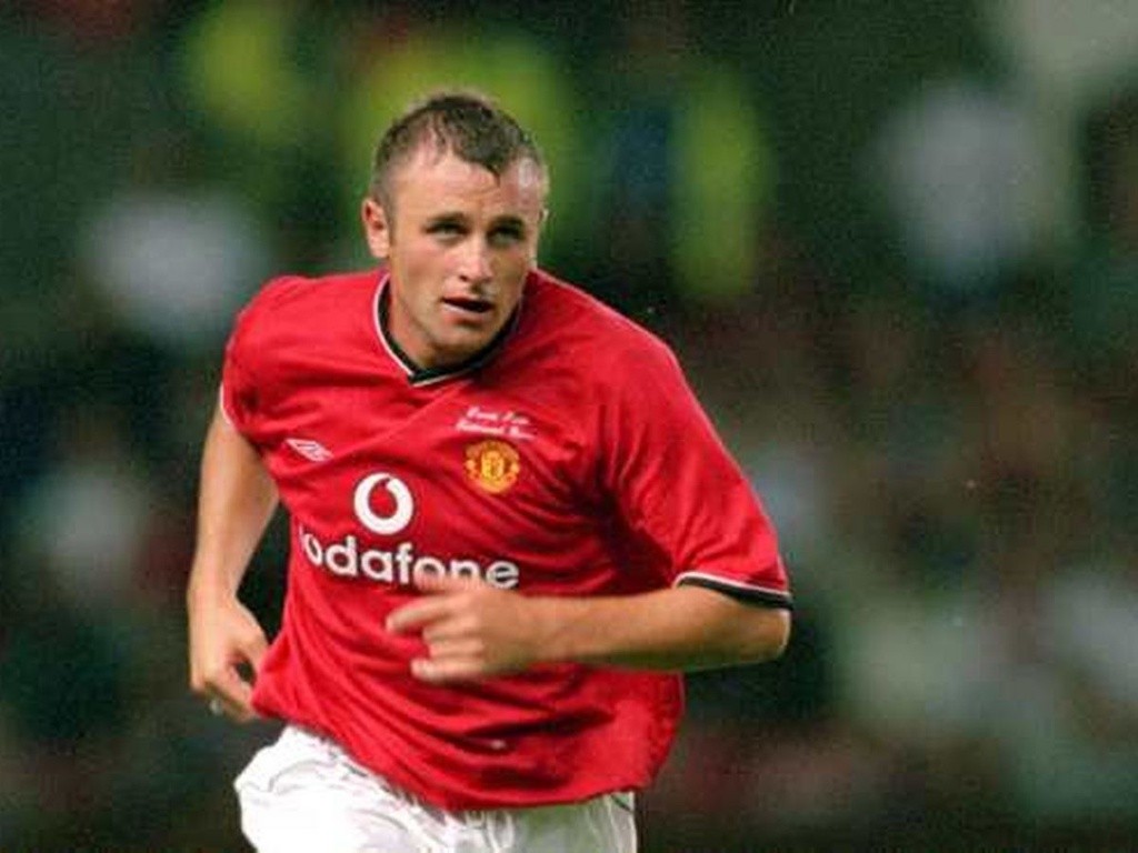 Thói côn đồ huỷ hoại cuộc đời của người được Sir Alex kỳ vọng - Bóng Đá