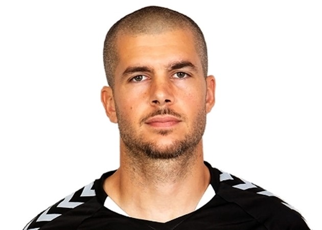 10 cựu sao Barcelona còn đang thi đấu mà có thể bạn không để ý - Bóng Đá