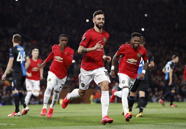 Ole Gunnar Solskjaer confident Paul Pogba and Bruno Fernandes can play together at Manchester United - Bóng Đá