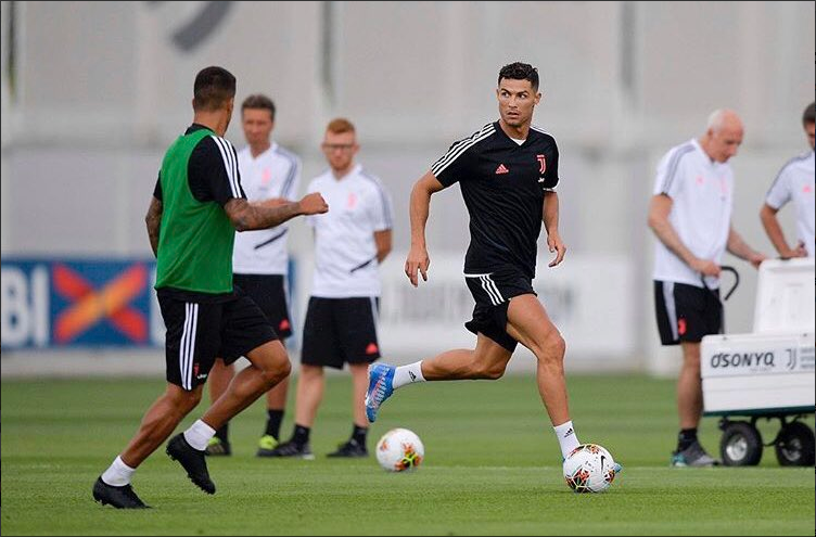 Ảnh tập Ronaldo & Juventus - Bóng Đá