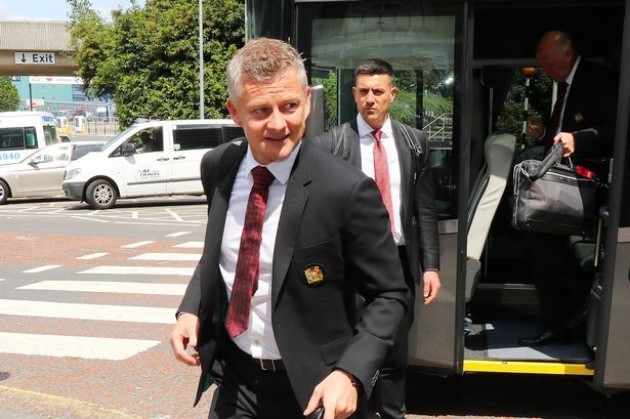 Ảnh Man Utd hành quân sang Úc - Bóng Đá