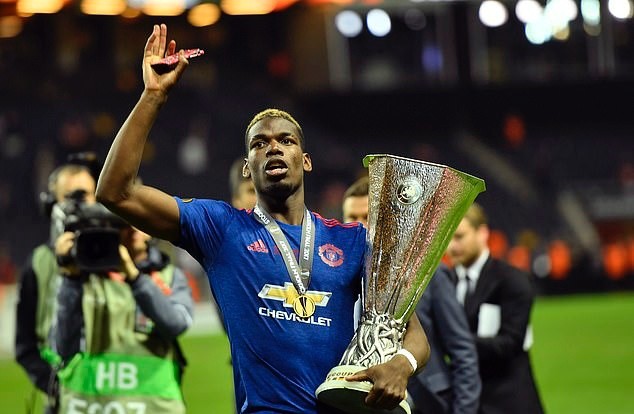 Man United gambled by sacking Jose Mourinho and backing Paul Pogba... but it's now backfired as the Frenchman tries to leave Old Trafford - Bóng Đá