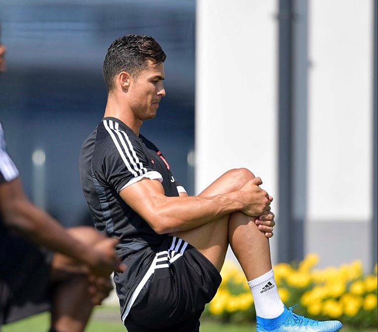 Ảnh tập Ronaldo & Juventus - Bóng Đá