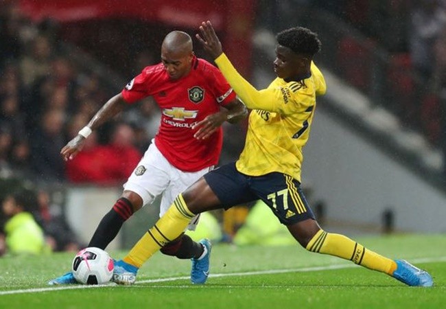 Ray Parlour sends message to Arsenal over Bukayo Saka amid Manchester United and Liverpool links - Bóng Đá