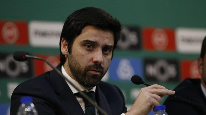 Sporting Lisbon chief says Manchester United made mistake in Bruno Fernandes transfer talks - Bóng Đá