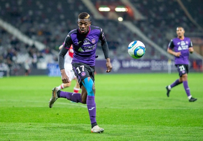 10 'máy chém' hạng nặng ở châu Âu: Số 1 khó cãi; Wan-Bissaka thứ mấy? - Bóng Đá