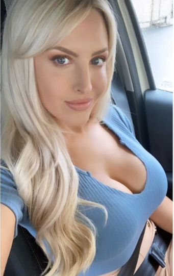 Nàng thơ của CLB Premier League gây bão với hình ảnh quá sexy - Bóng Đá