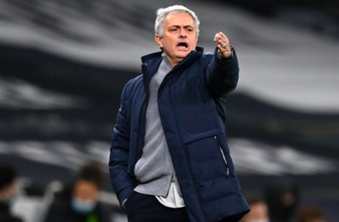 10 thống kê Spurs 1-3 Liverpool: Mourinho hết phép, siêu hậu vệ tấn công! - Bóng Đá