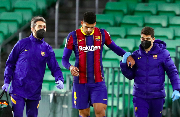 Ronald Araujo injured - Bóng Đá