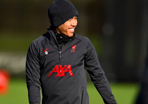 Sân tập Liverpool rộn ràng, lộ thái độ của Alisson trước đại chiến Leicester City - Bóng Đá