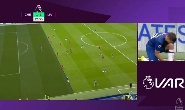 'Không chỉ có fan Chelsea bị sốc bởi quyết định của VAR' - Bóng Đá